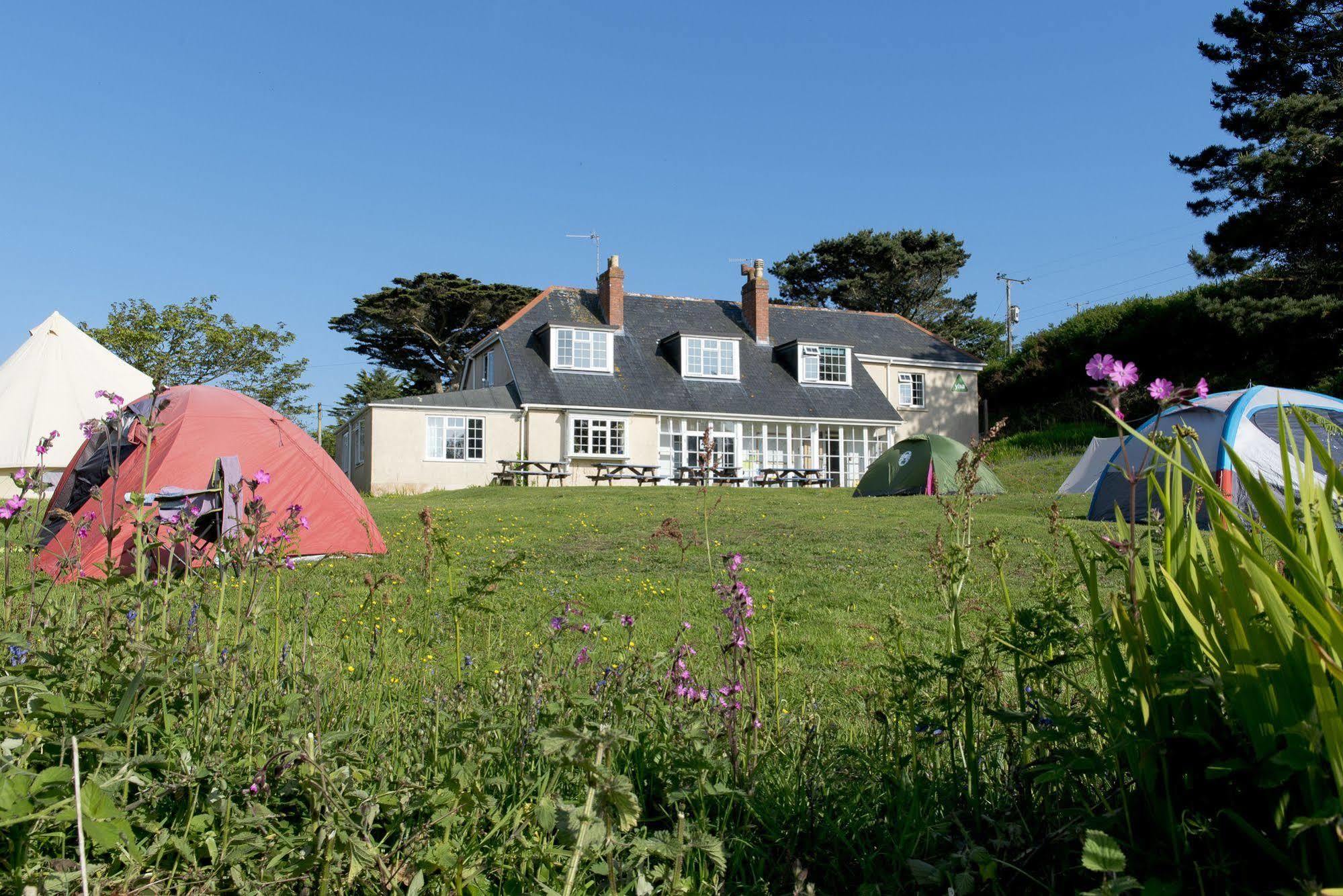 Yha Land'S End - Cot Valley Albergue St Just Exterior foto