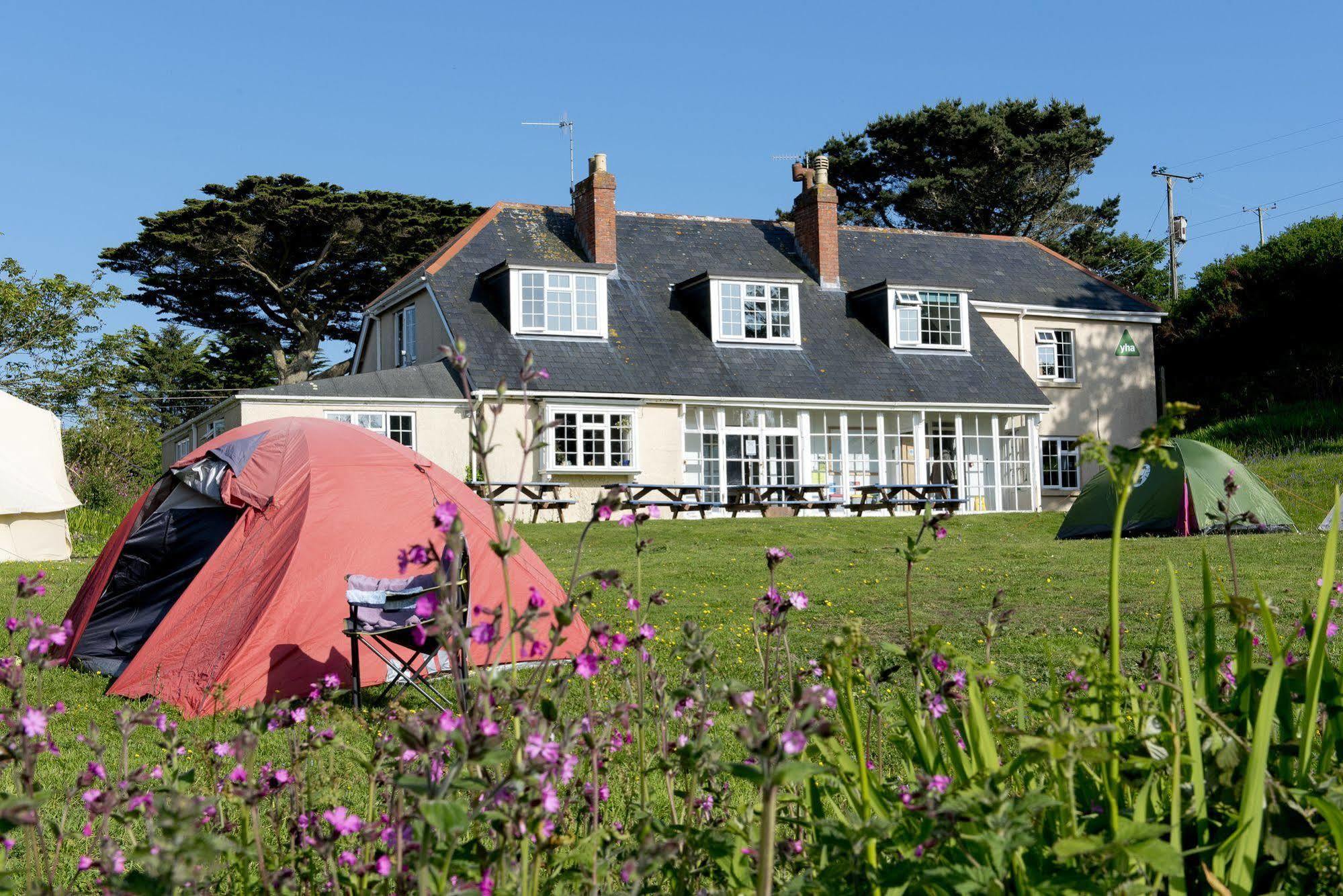 Yha Land'S End - Cot Valley Albergue St Just Exterior foto